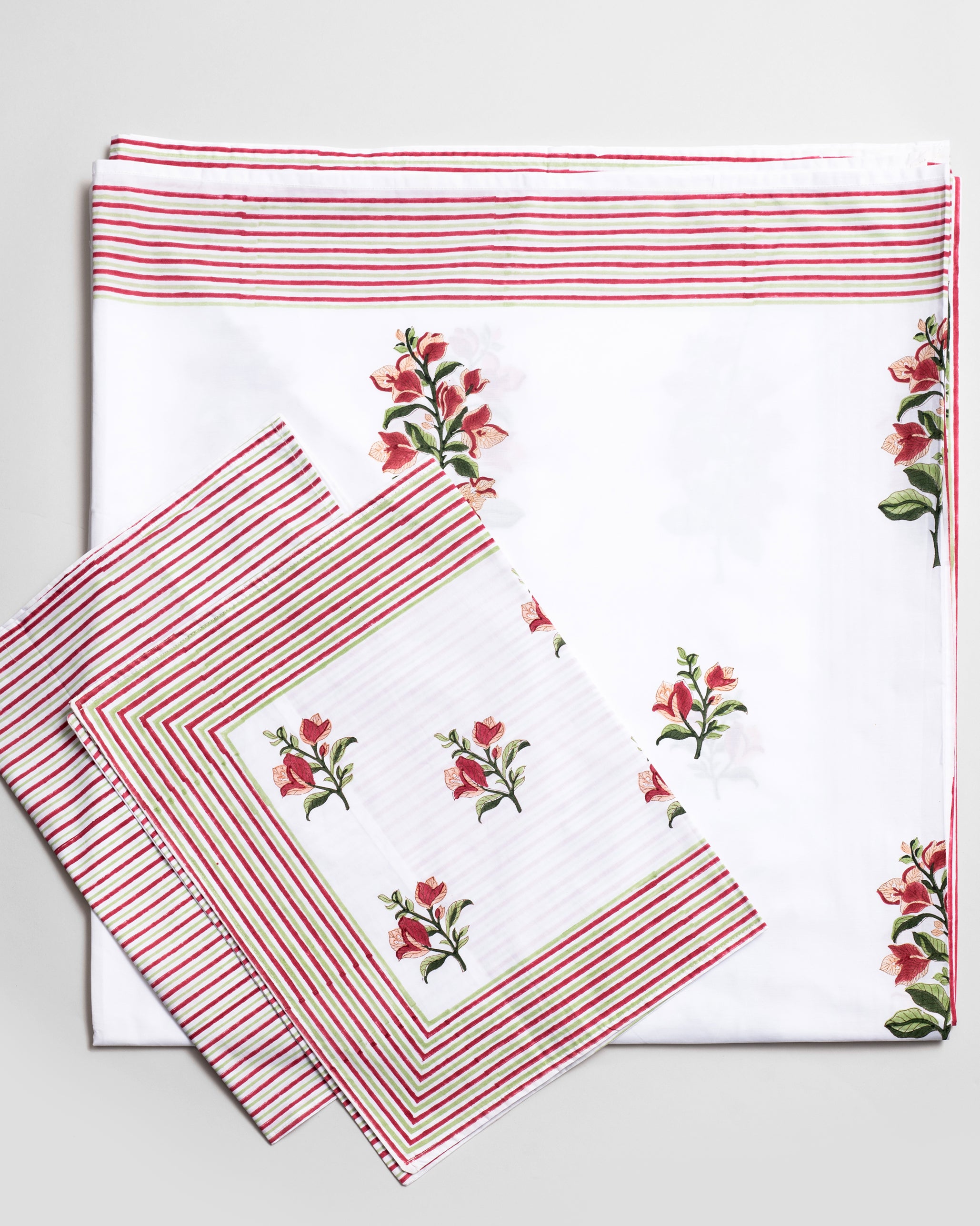 Bougainvillea Blooms Pink Bedsheet